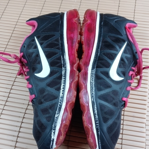 NIKE AIR MAX + 2011 BLACK-WHITE-CHERRY Women’s SZ - Picture 11 of 11